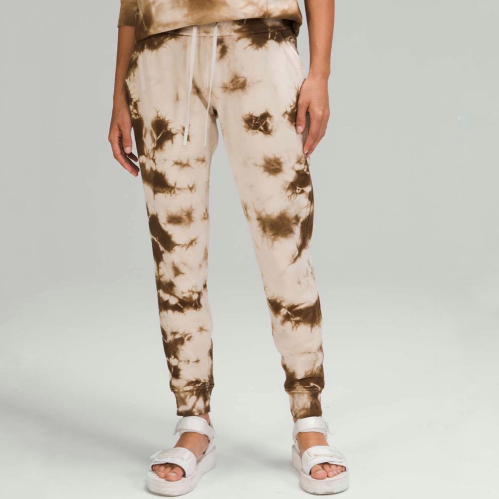 Lululemon | Warm Down Jogger Earth Dye Earth Dye Sand Size 2